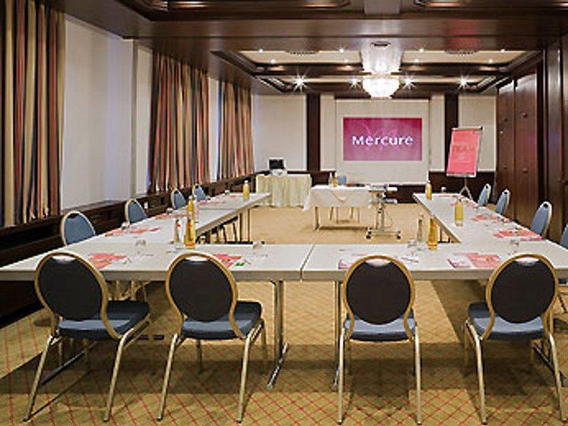 Mercure Hotel Muenchen Sued Messe Instalações foto
