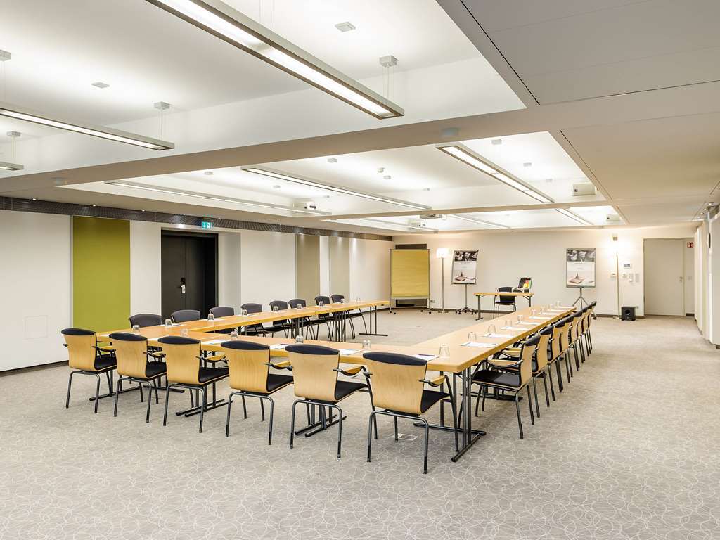 Mercure Hotel Muenchen Sued Messe Instalações foto